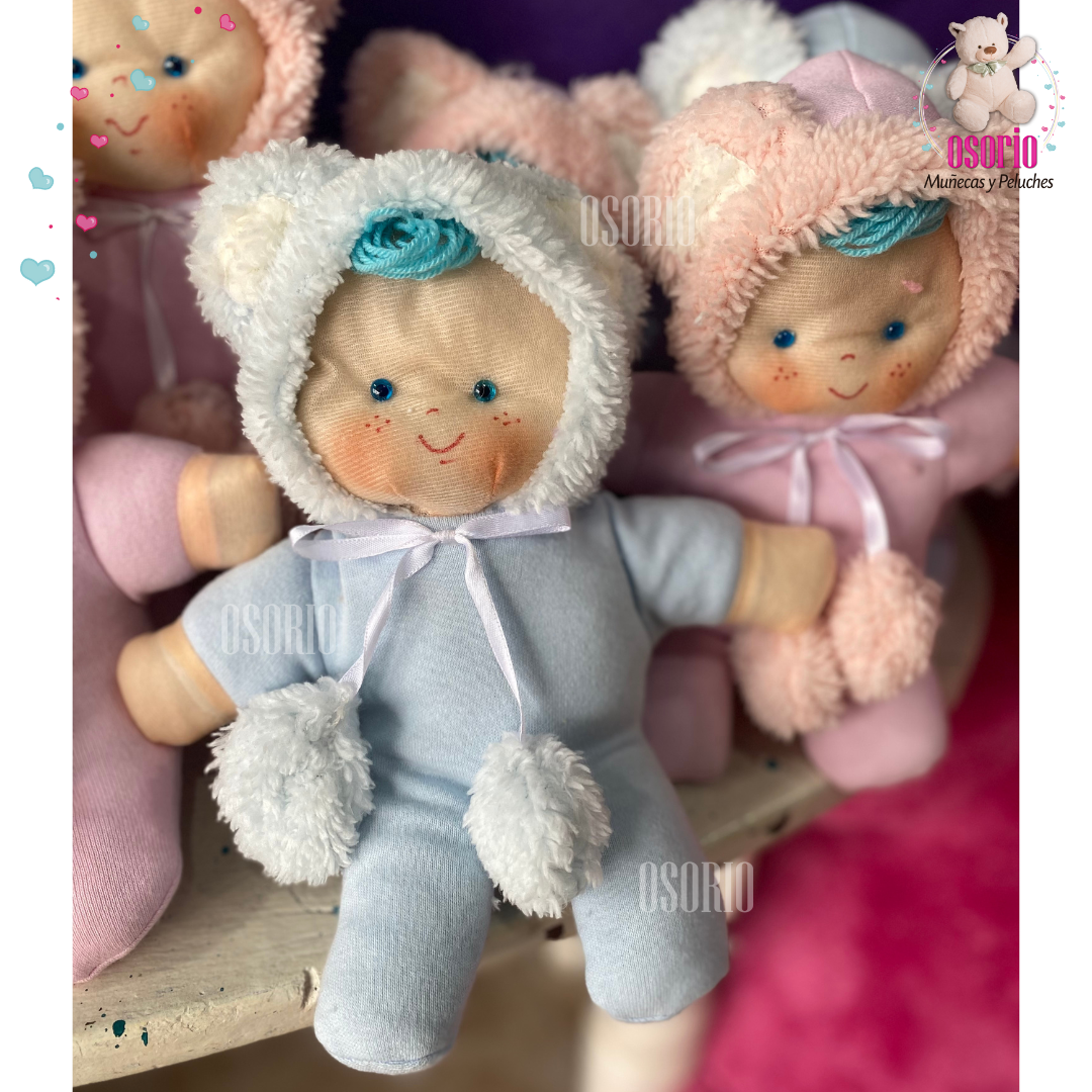 MUÑECA POMPOM 